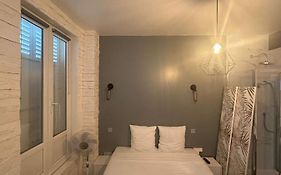 Super Location Meets Charming Studio -Ecole Militaries Champ De Mars - 7Th Arrondisment
